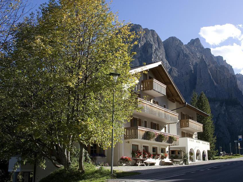 Pensione Sellablick Colfosco Exterior foto